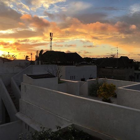 Andavelo House Bed and Breakfast Lamu Exteriör bild